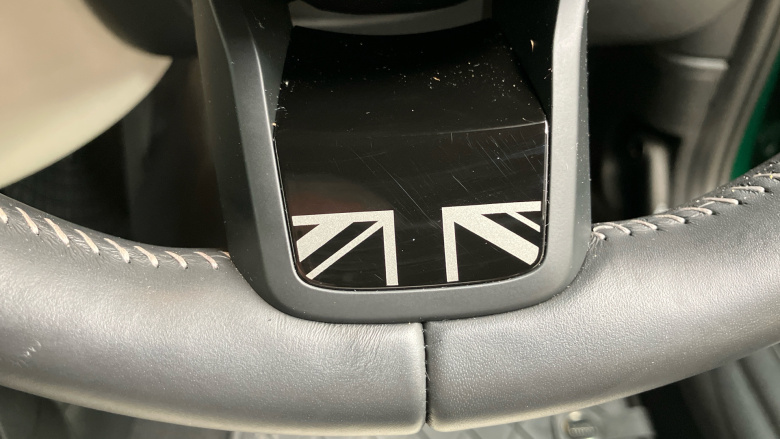 MINI Hatchback 1.5 Cooper Exclusive 3dr Auto Petrol Hatchback